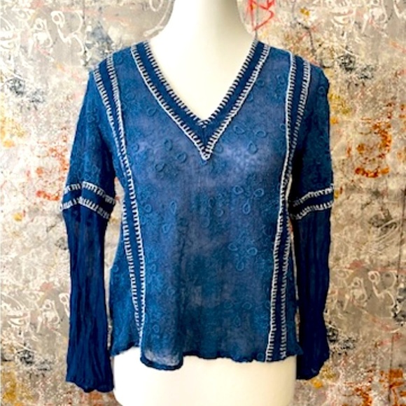 Alive & Olivia Blue Boho Summer Top with White Stitching. Size XS - Picture 1 of 10